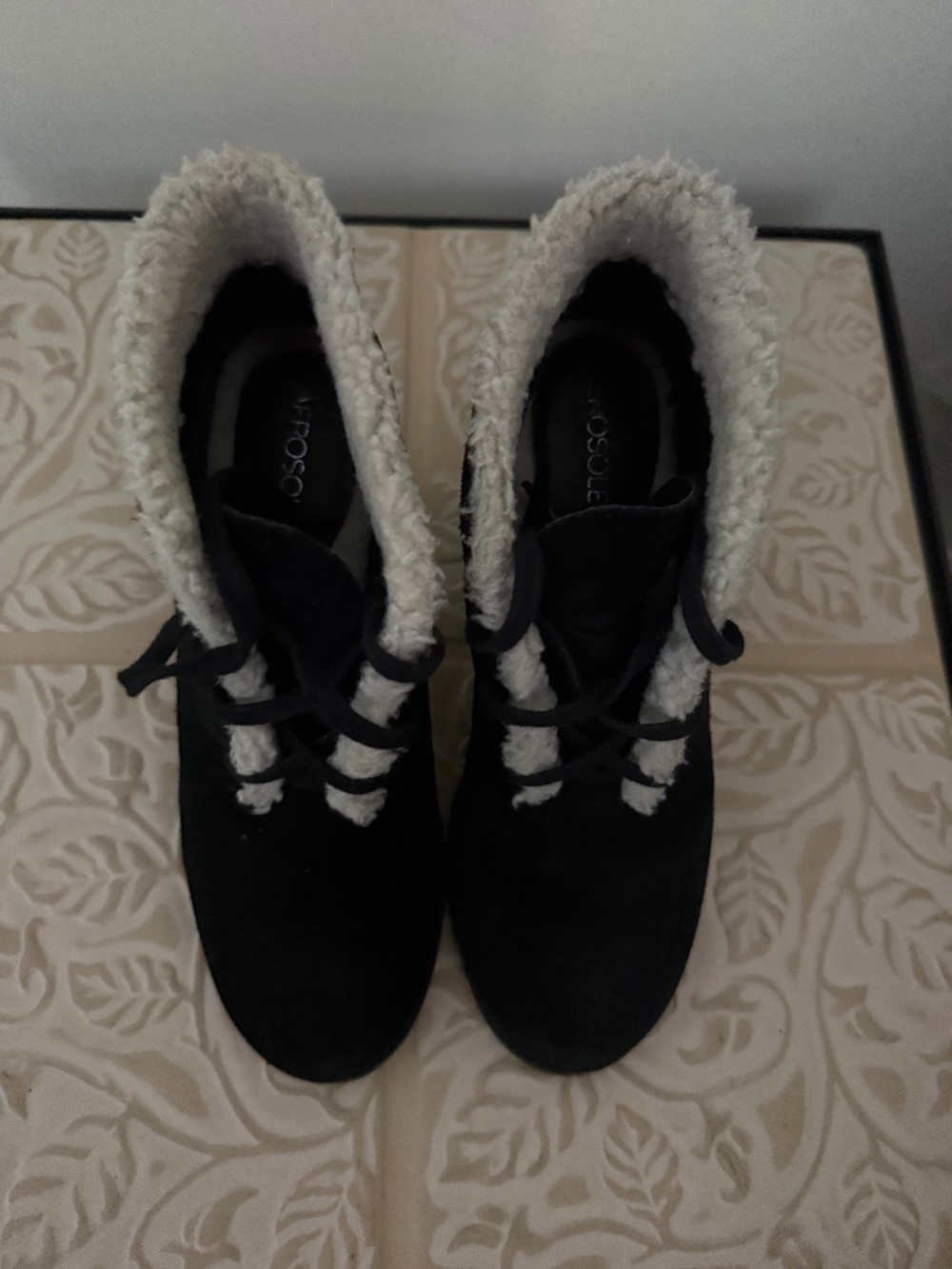 Aerosoles Black Suede Lace-Up Wedge Ankle Boots with Sherpa Trim